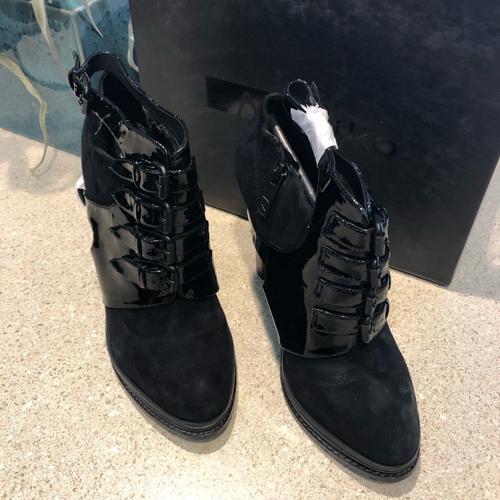 Booties - Picture 3 of 4